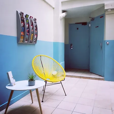 Vandrarhem Young And Happy Latin Quarter By Hiphophostels