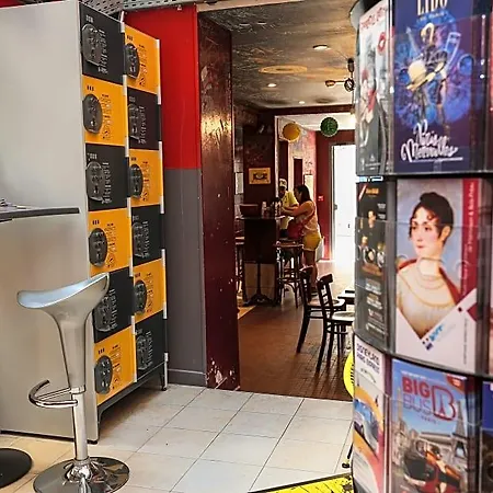 Young And Happy Latin Quarter By Hiphophostels Hostel Párizs