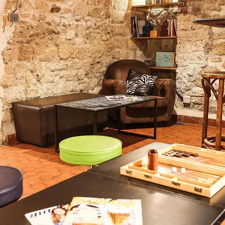Young And Happy Latin Quarter By Hiphophostels Hostel Paryż