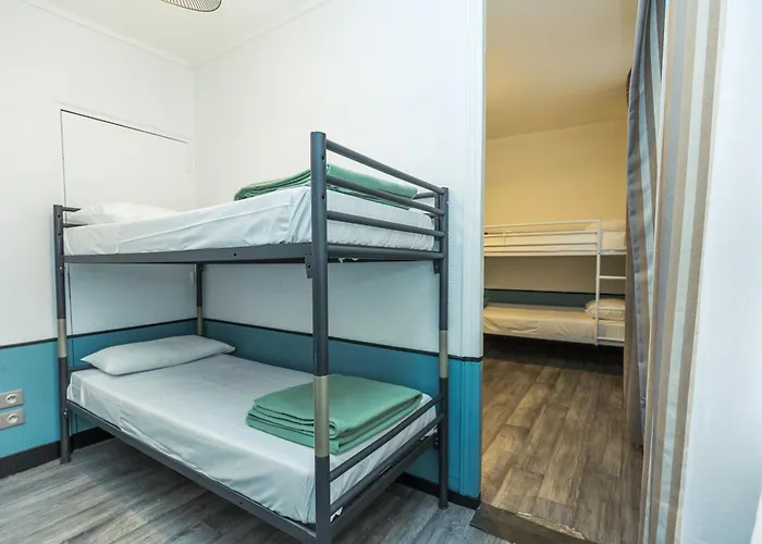 Ostello Young And Happy Latin Quarter By Hiphophostels