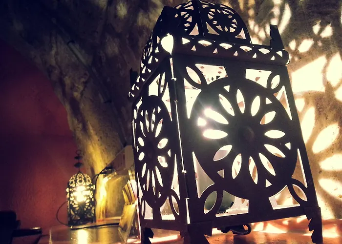 Young And Happy Latin Quarter By Hiphophostels Ostello Parigi