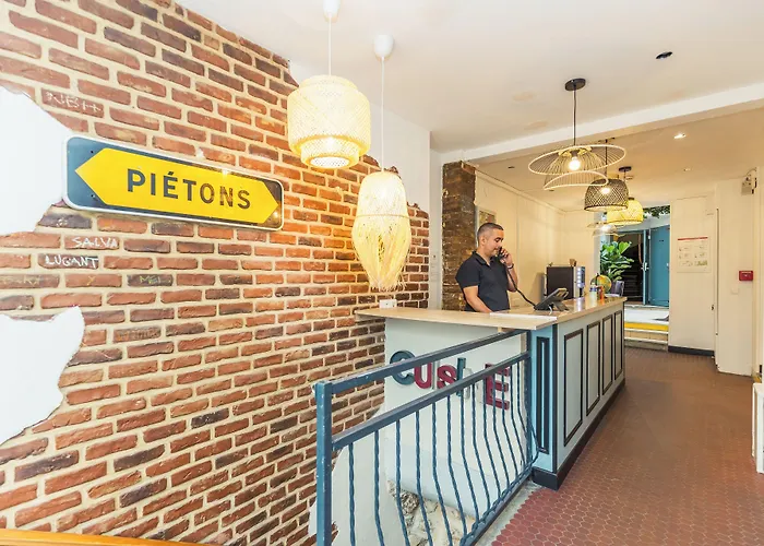 Ostello Young And Happy Latin Quarter By Hiphophostels Parigi