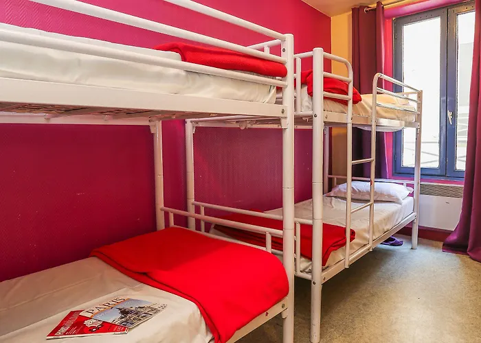Young And Happy Latin Quarter By Hiphophostels Hostel Paris