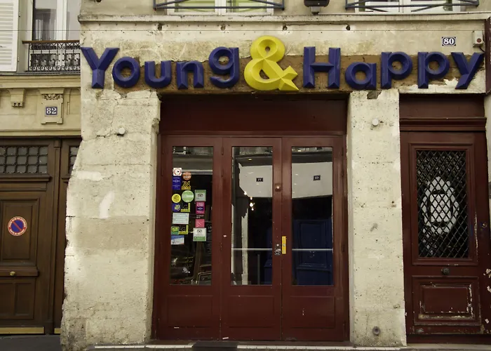 Hostel Young And Happy Latin Quarter By Hiphophostels *